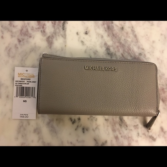 Michael Kors wallet new with tags